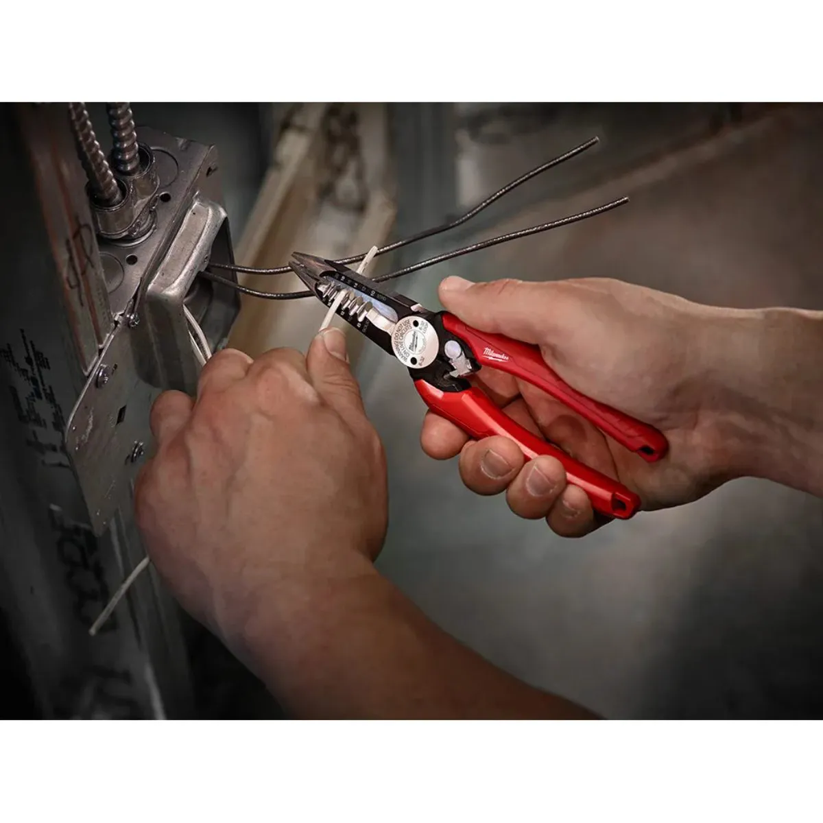 Alicate Eletricista Combinado 6 Em 1 - Milwaukee 48-22-3079 - Imagem 6